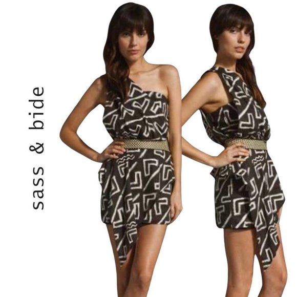 sass & bide Dresses & Skirts - SASS & BIDE Arrow Print Dress size 6